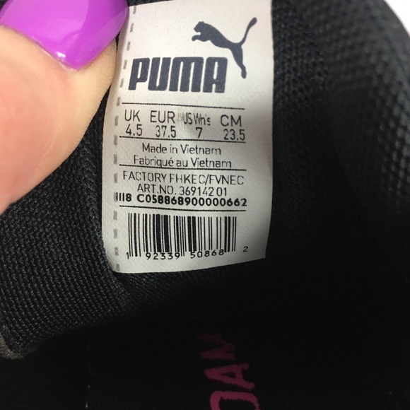 SOLD! Puma Women’s Black Adela Trailblazer Sneaker - Picture 7 of 8